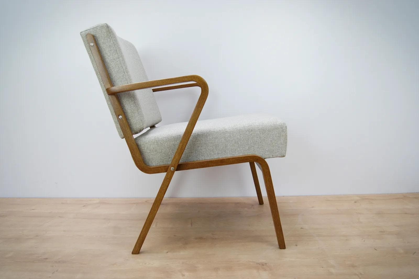 Para foteli model 53693, drewno brązowy, tkanina szara, proj. S. Selmanagic, Niemcy, lata 50. - 71105