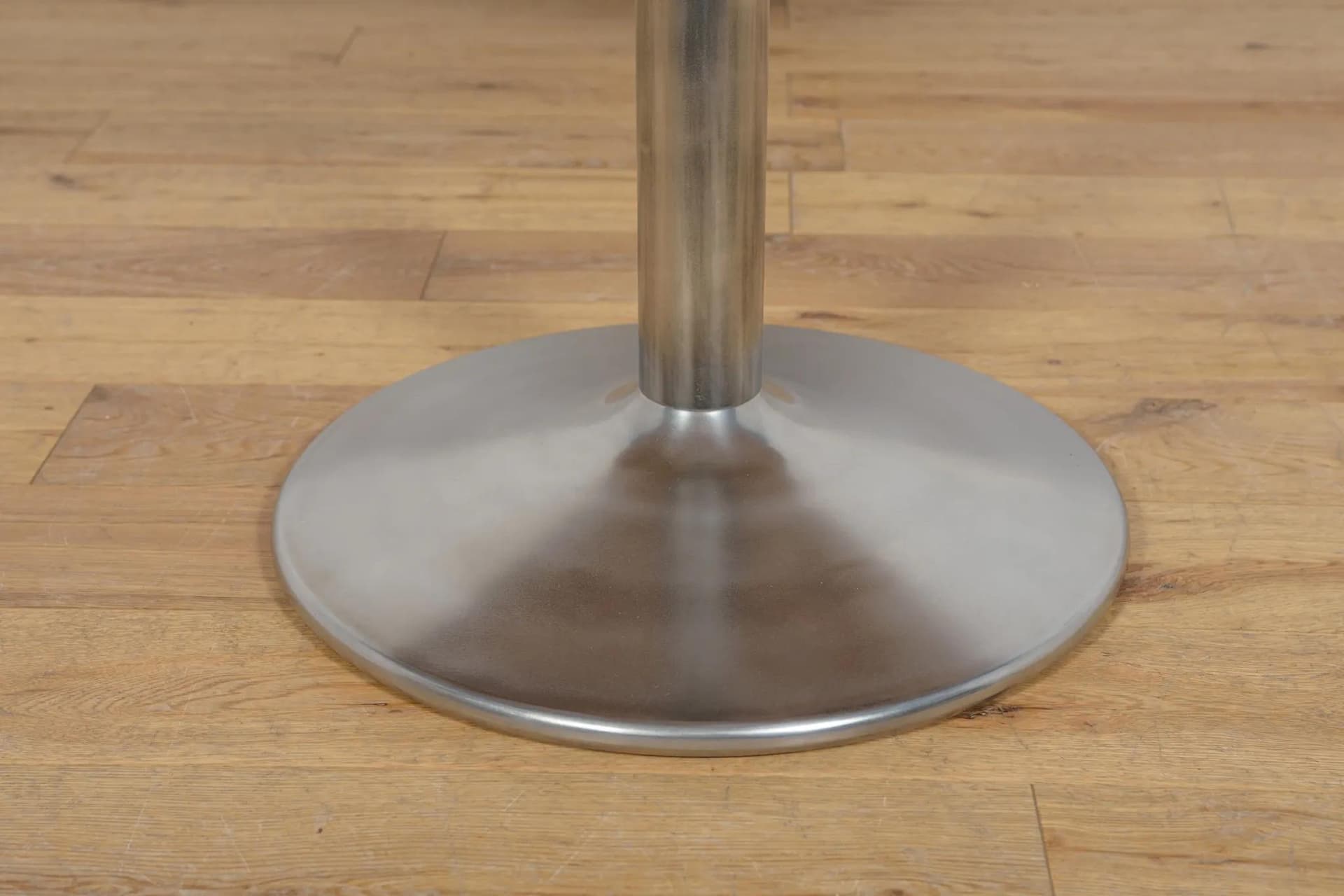 Round table, brown teak, aluminium, Denmark, 1970s. - 70889