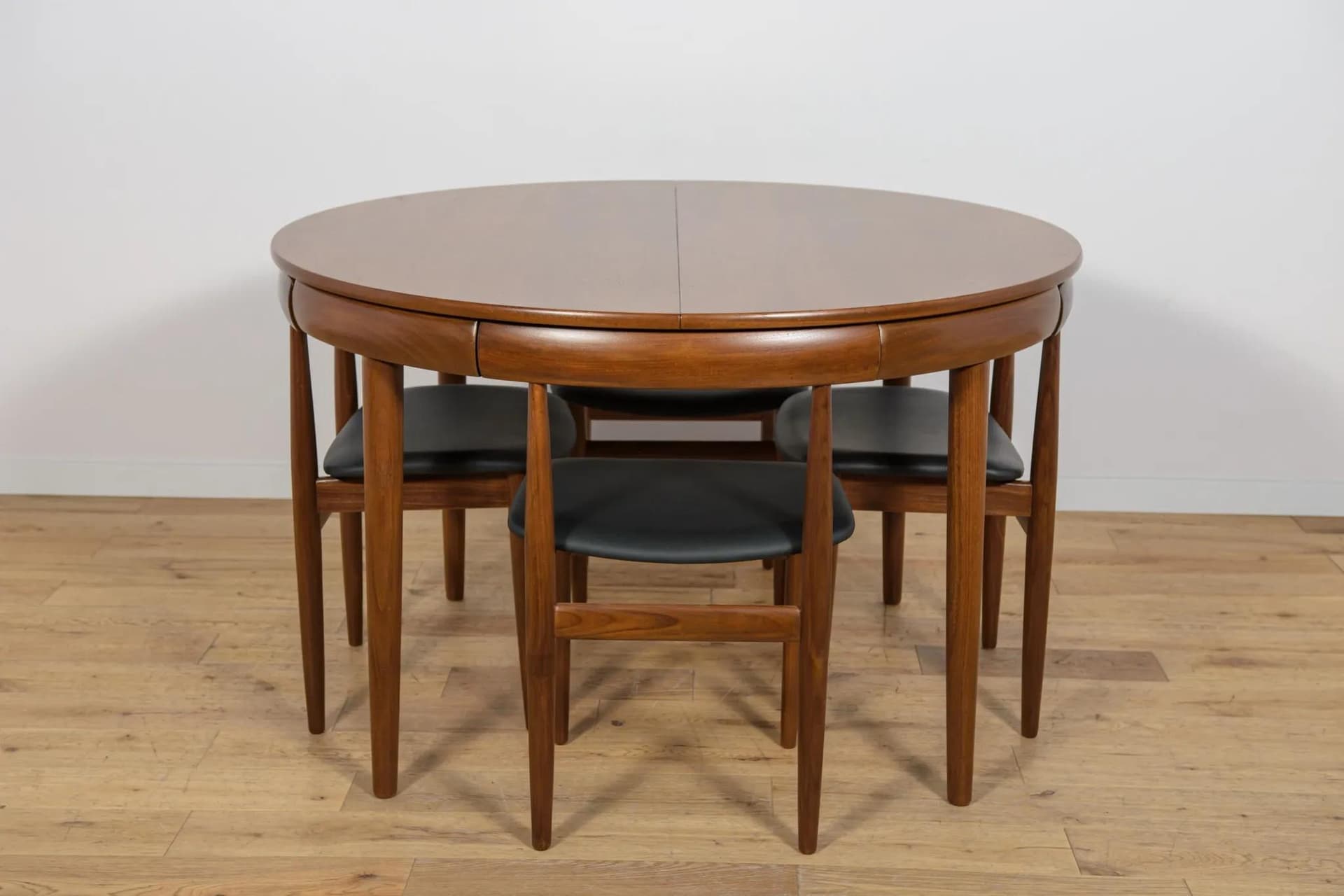 Zestaw jadalniany, drewno tekowe brązowy, skóra czarna, proj. H. Olsen, Frem Røjle, Dania, lata 60. - 70528