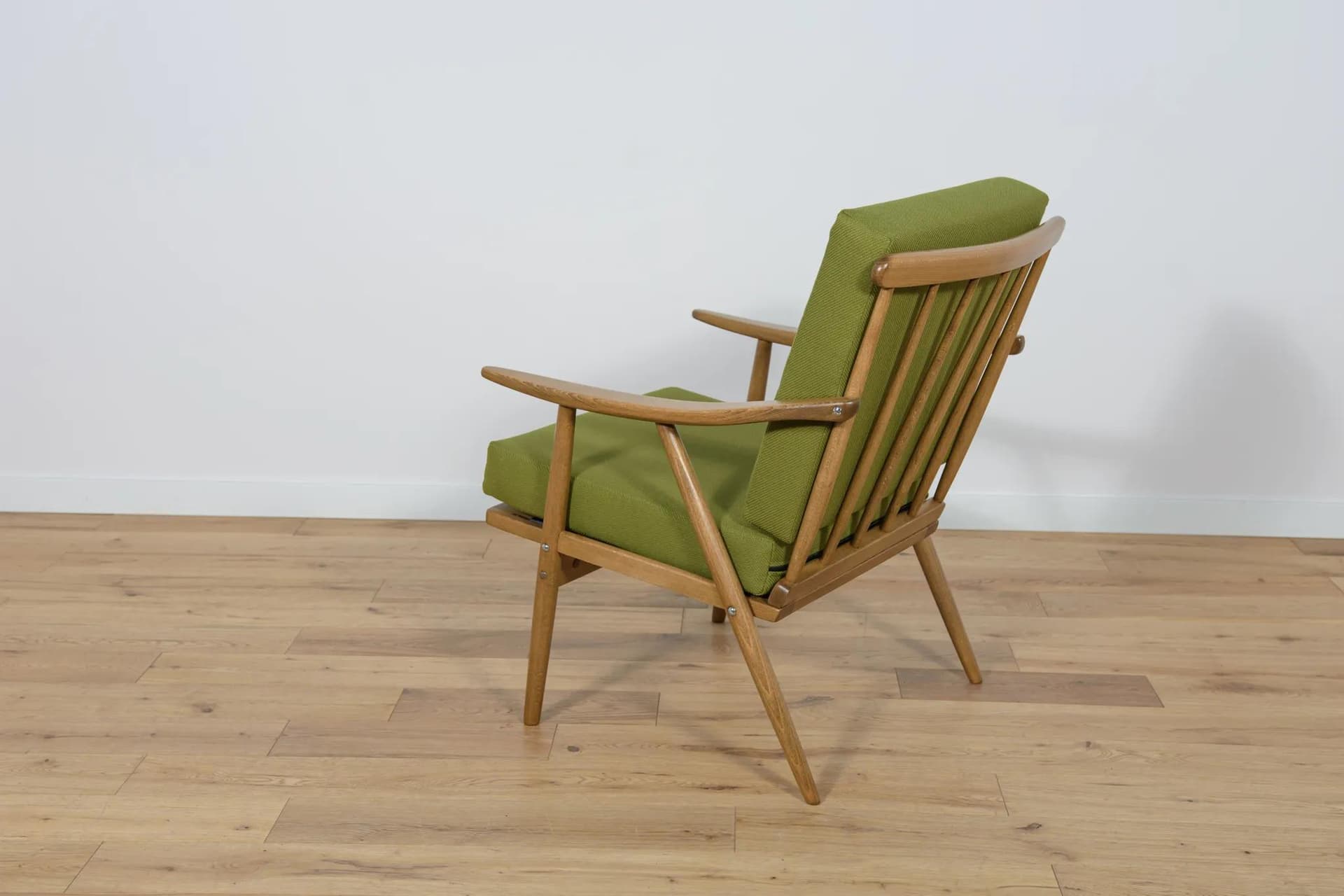 Armchair, walnut beech, green, TON, Czechoslovakia, 1960s. - 70481