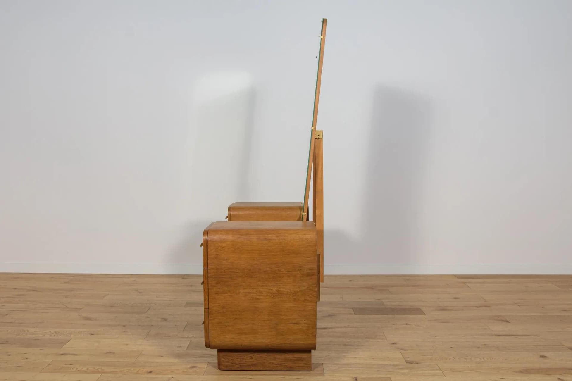 Toaletka Art Deco, dąb brązowy, Czechosłowacja, lata 50. - 69939