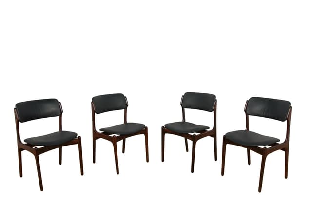 Komplet czterech krzeseł model 49, palisander ciemny, skóra czarna, proj. E. Buch, Dania, lata 60. - WYMIARY
