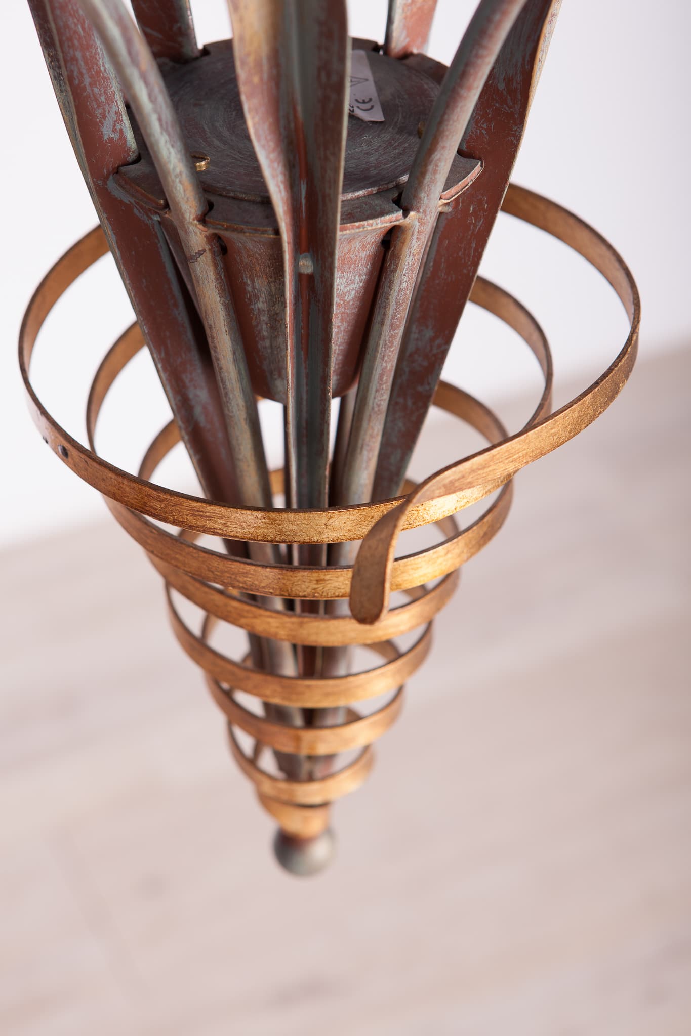 Żyrandol neosecesyjny, żółty, metal, porcelana, Włochy, lata 70. - 69761