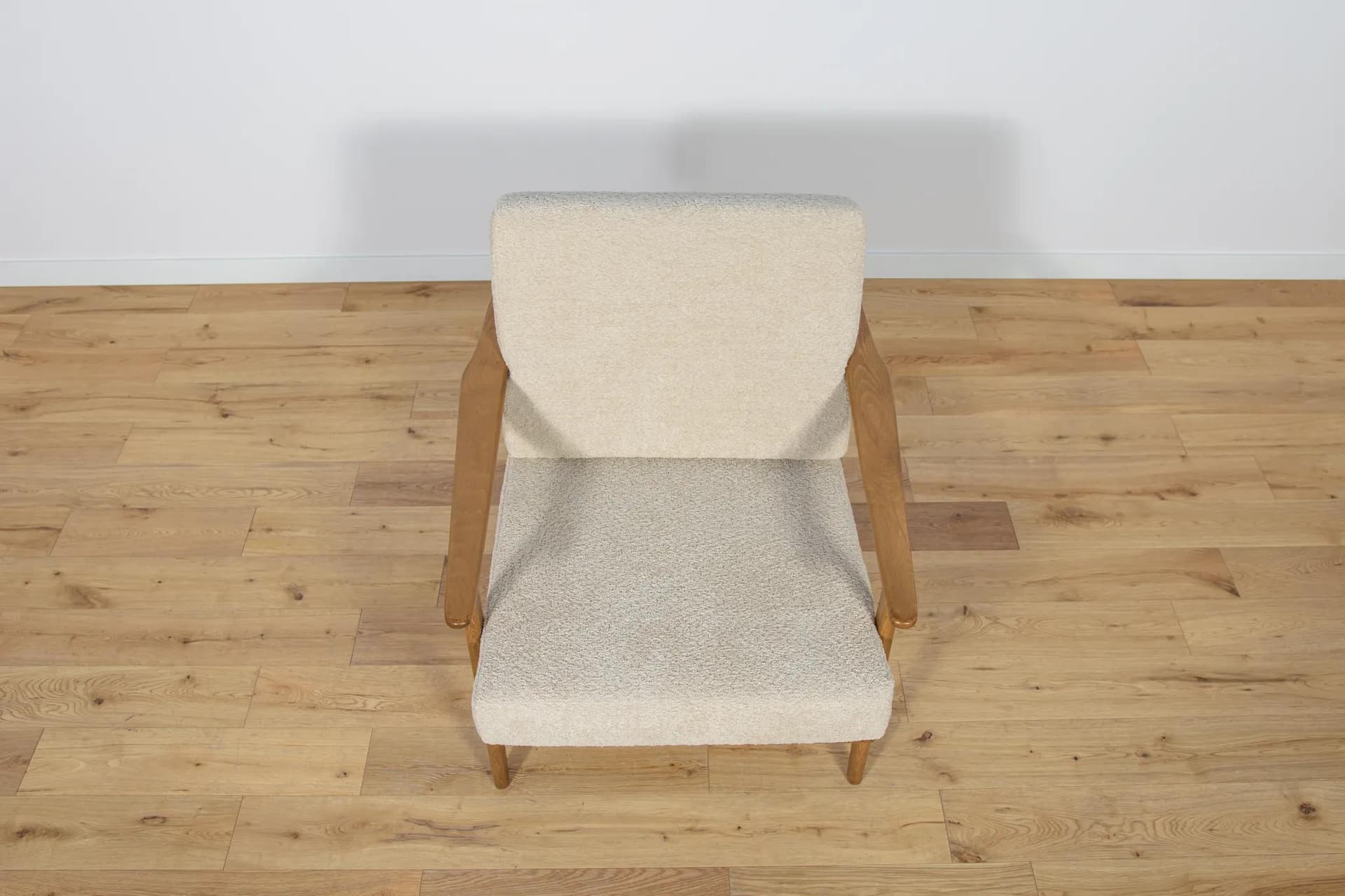Armchair Model 5825, cream boucle, oak-stained beech, Poland, 1960s - 72787