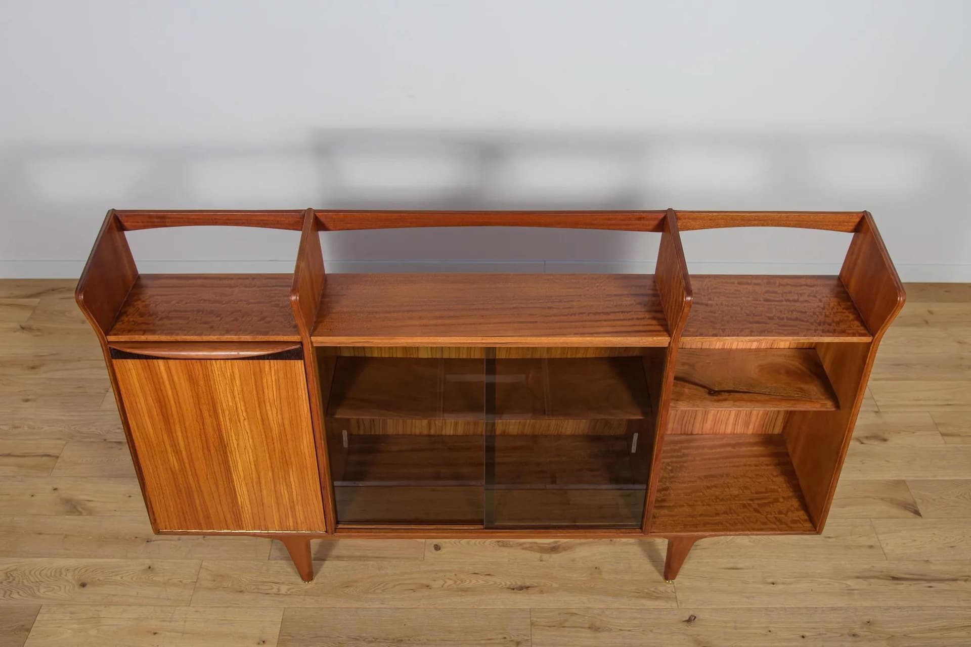 Bookcase, brown, teak, McIntosh, United Kingdom, 1960s. - 72731