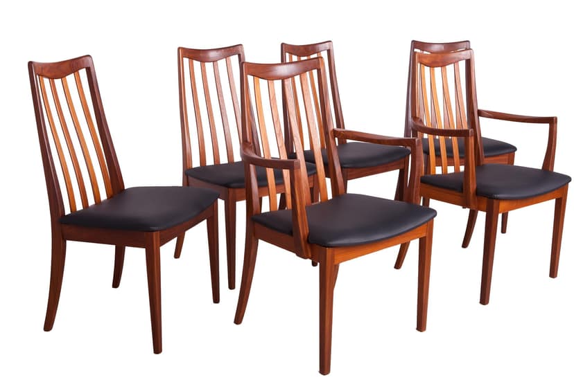 Komplet czterech krzeseł i dwóch foteli, teak brązowy, skóra czarna, proj. L. Dandy, G-Plan, Wielka Brytania, lata 60.