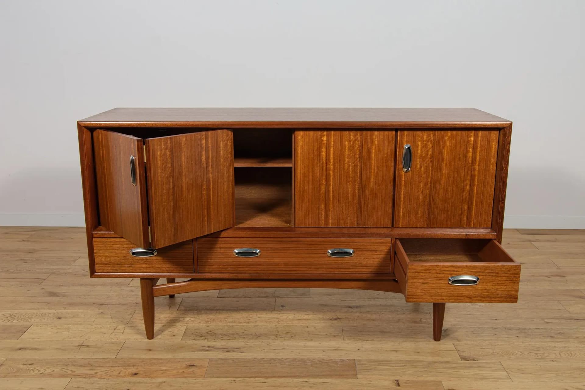 Komoda, orzech brązowy, G-Plan, Wielka Brytania, lata 60. - 72571