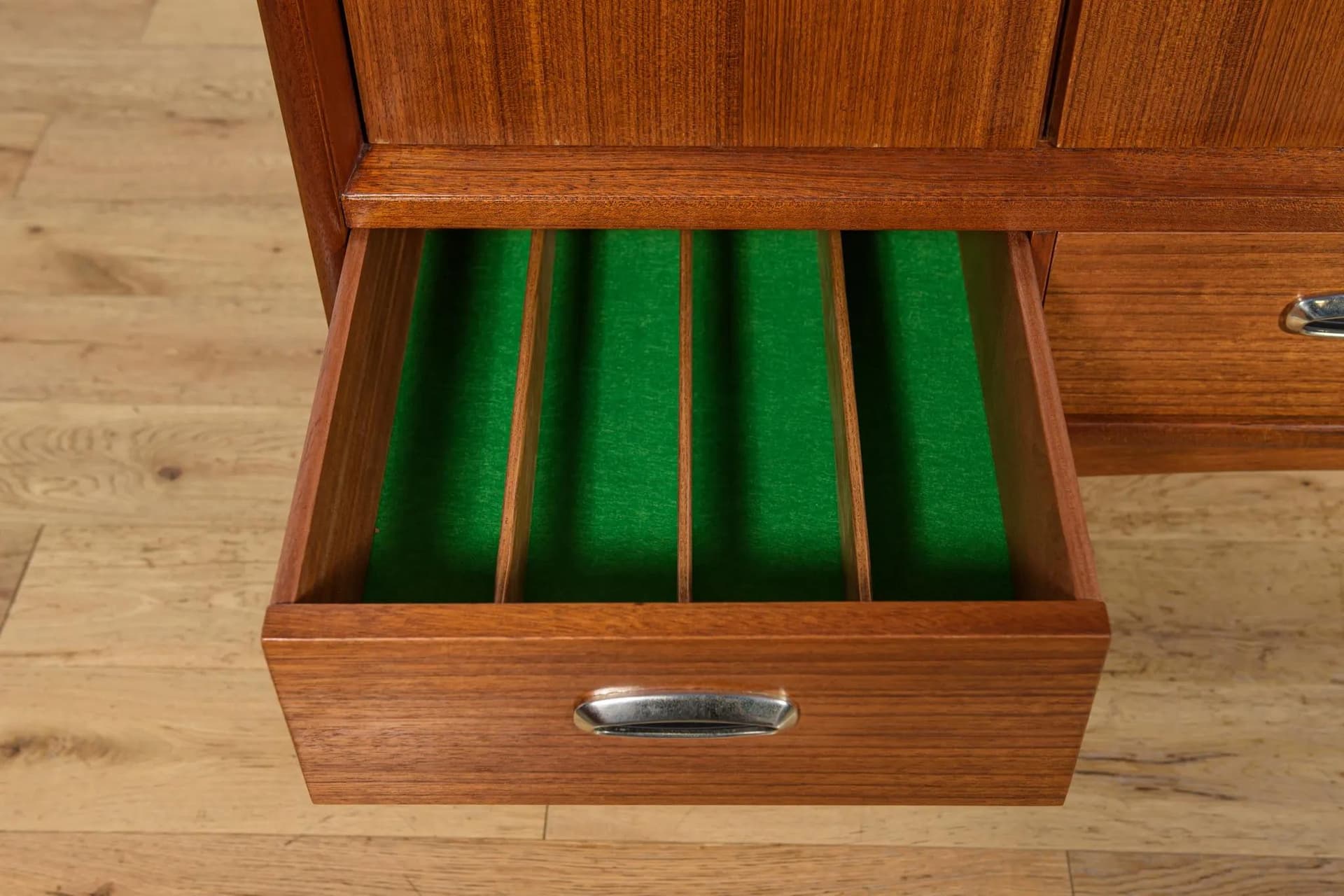 Komoda, orzech brązowy, G-Plan, Wielka Brytania, lata 60. - 72570