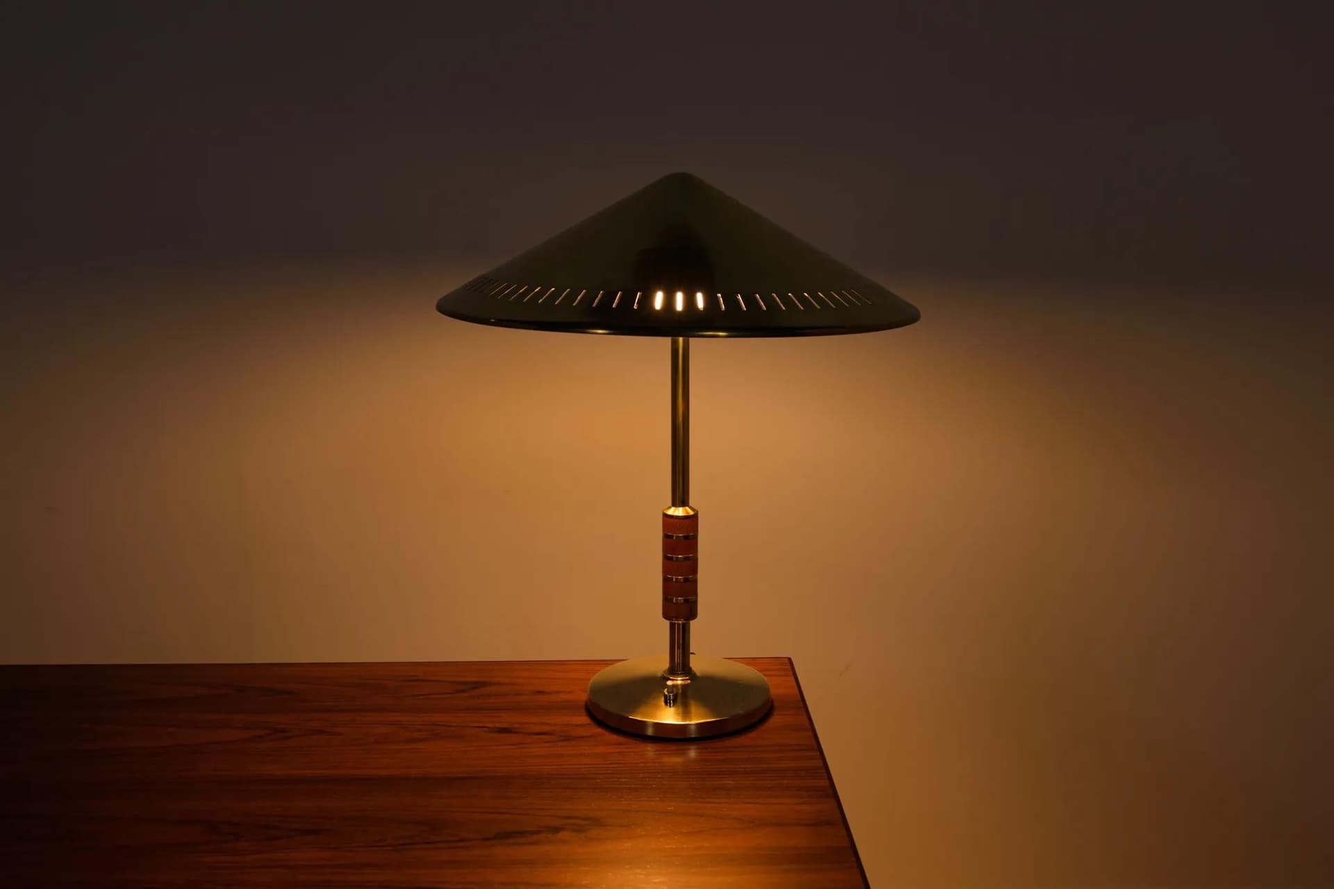Table lamp, golden brass, by B. Karlby, Lyfa, Denmark, 1950s. - 73960