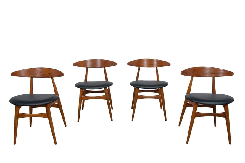 Komplet czterech krzeseł Model CH33, dąb brązowy ciemny, teak brązowy ciemny, skóra naturalna czarna, proj. H. J. Wegner, Carl Hansen & Søn, Dania, lata 60.