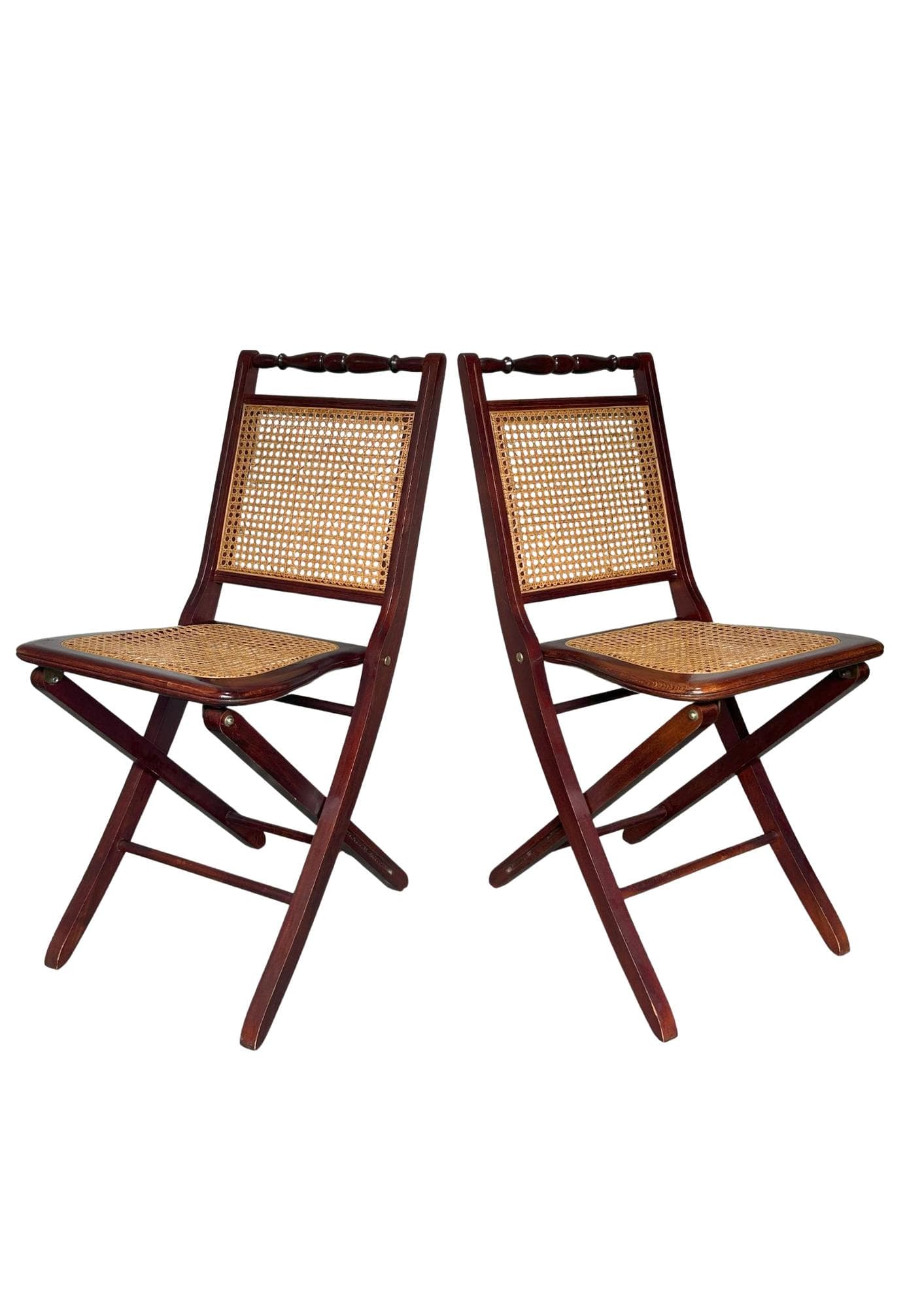 Para krzeseł, drewno ciemnobrązowe, rattan miodowy, lata 70.