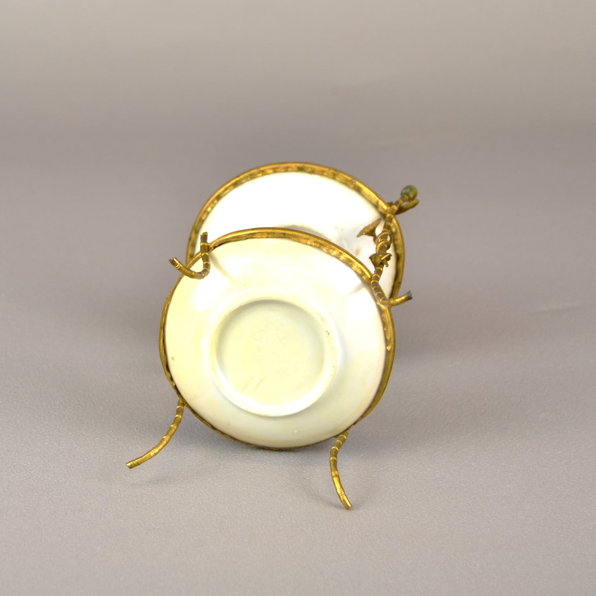 Stojak na biżuterię, róż, porcelana, Francja, XIX w. - 540