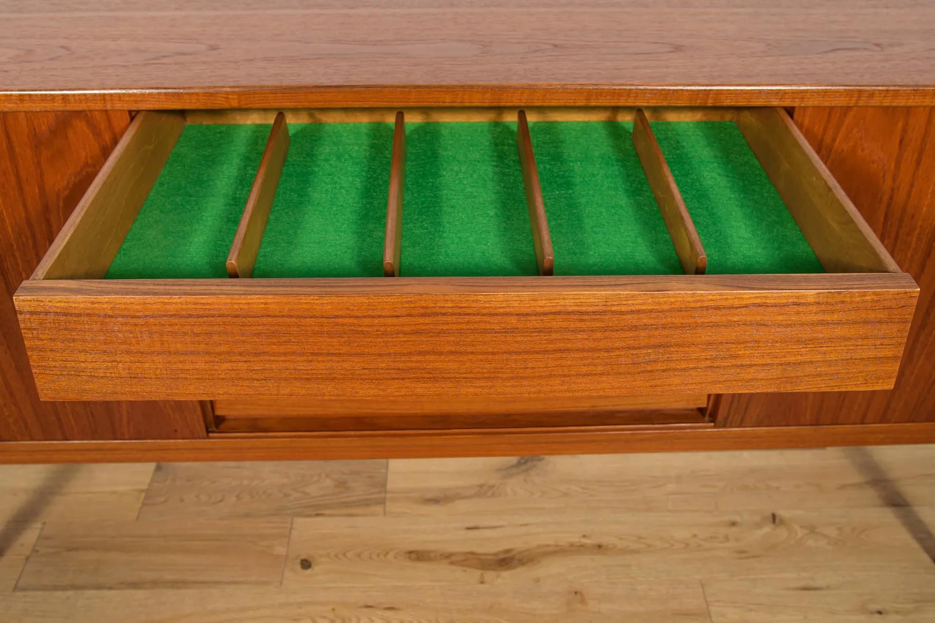 Sideboard, teak, brązowy, proj. N. Jonsson, Szwecja, lata 60. - 75063