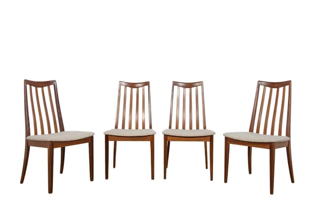 Komplet czterech krzeseł, teak jasnobrązowy, boucle kremowy, proj. L. Dandy, G-Plan, Wielka Brytania, lata 60. - WYMIARY