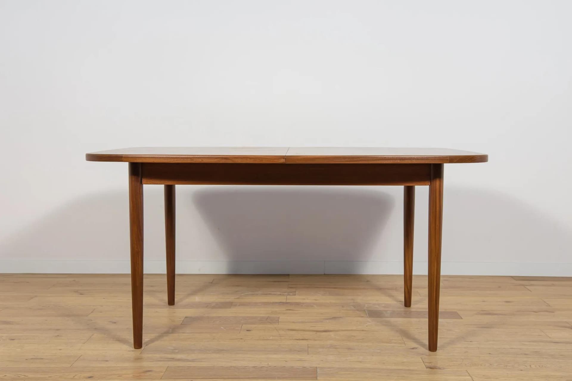 Extendable dining table, brown teak, G-Plan, United Kingdom, 1960s. - 75030