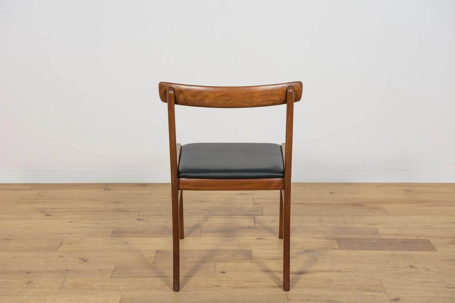 Set of Four Chairs and Two Armchairs Rungstedlund, brown mahogany, black leather, by O. Wanscher, Poul Jeppesens Møbelfabrik, Denmark, 1960s. - 75027
