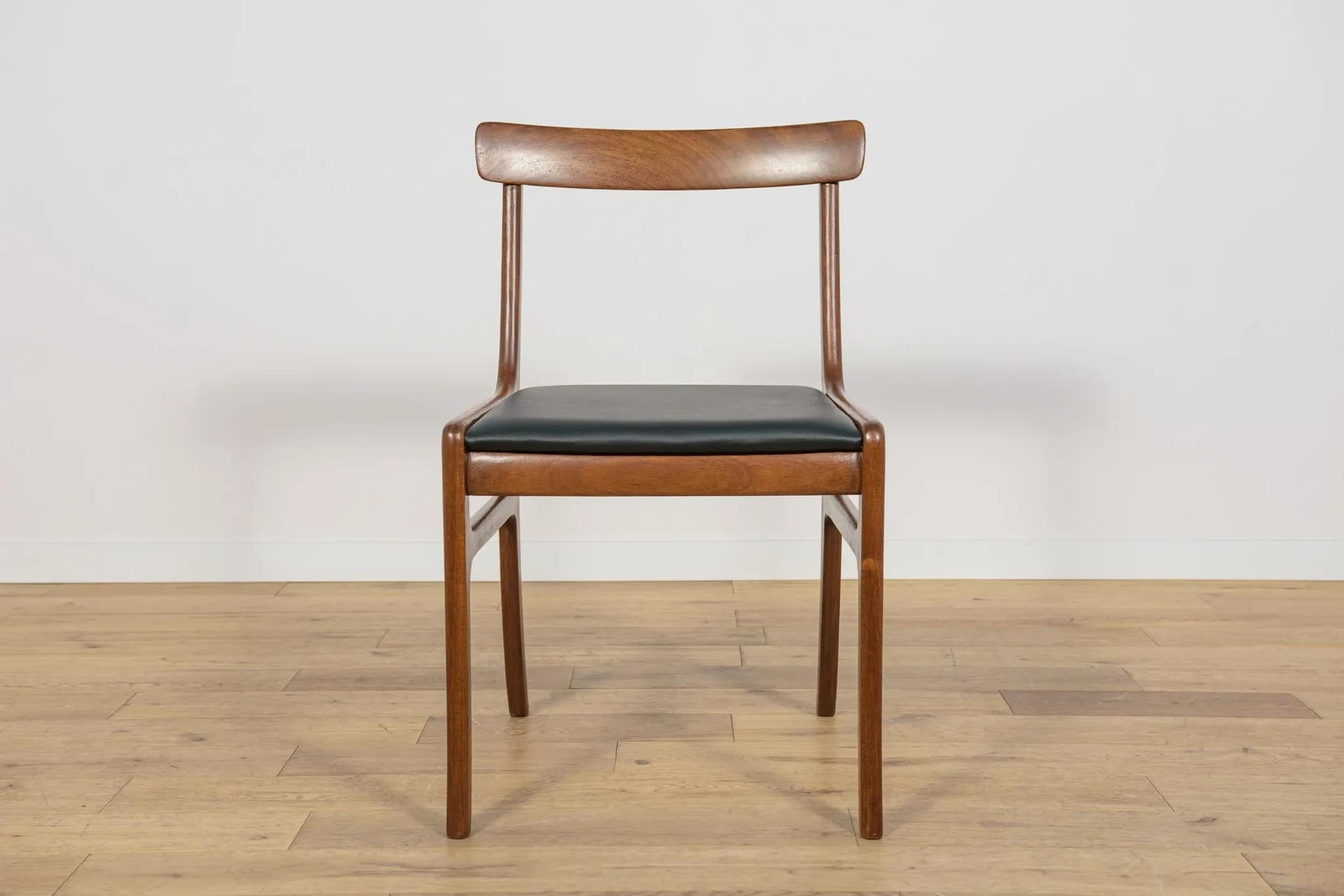 Set of Four Chairs and Two Armchairs Rungstedlund, brown mahogany, black leather, by O. Wanscher, Poul Jeppesens Møbelfabrik, Denmark, 1960s. - 75028