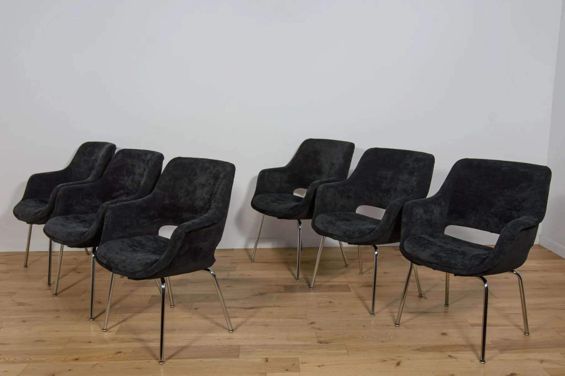 Komplet sześciu foteli Kilta, velvet czarny, chrom, proj. O. Mannermaa, Niemcy, lata 70. - 74922