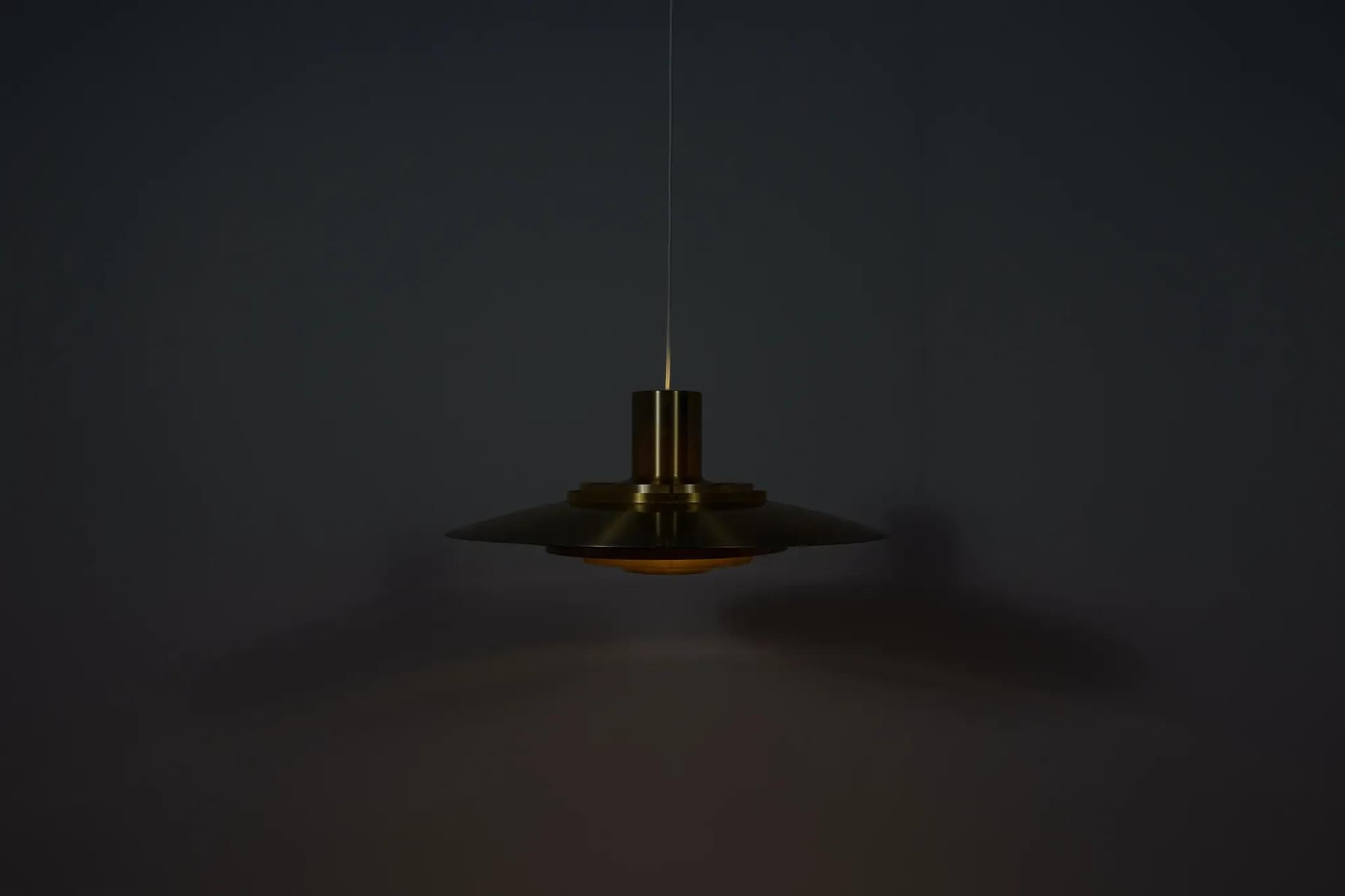 Pendant lamp Model P700, golden aluminum, by P. Fabricius & J. Kastholm, Nordisk Solar, Denmark, 1960s. - 74640