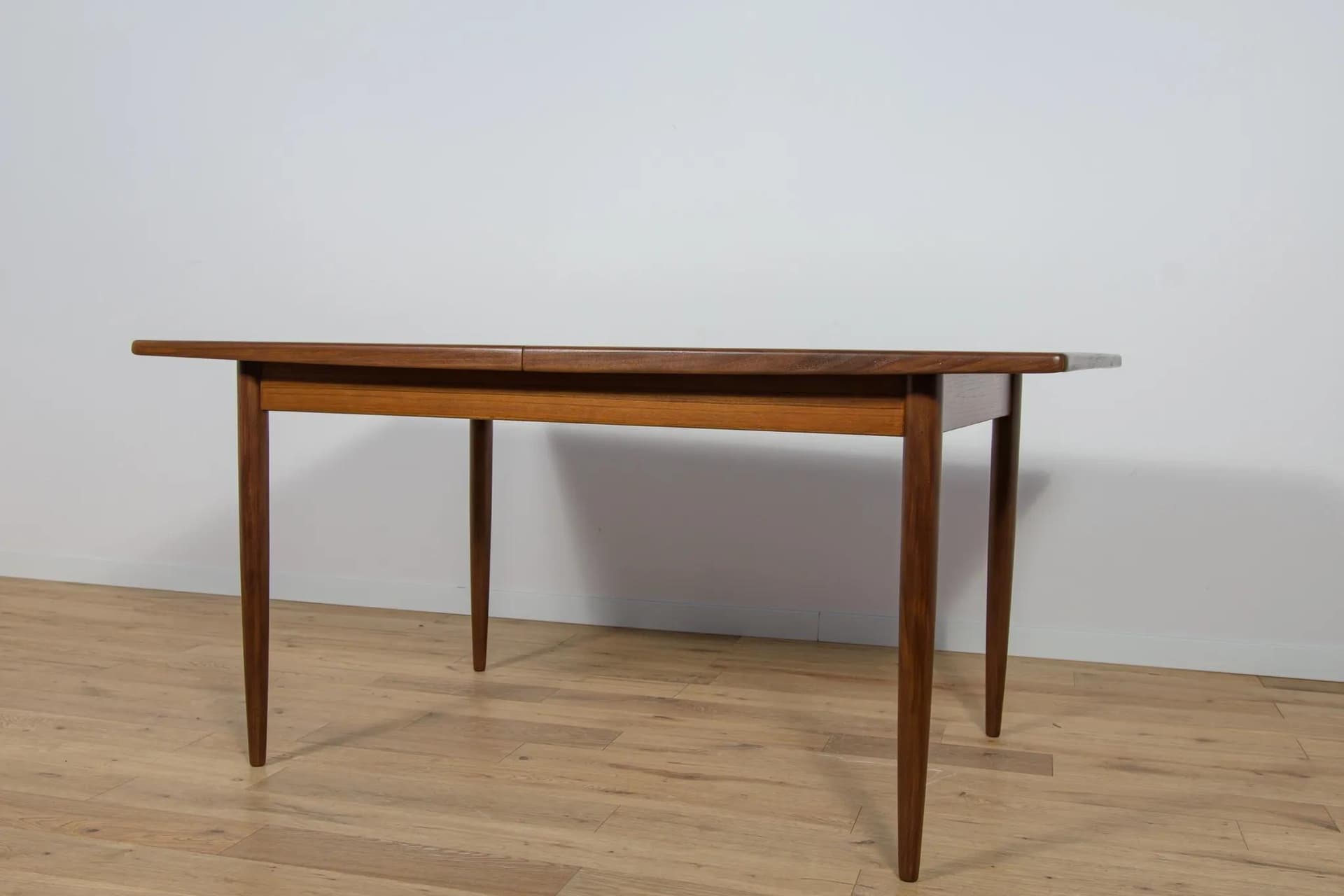 Extendable Dining Table, brown teak, G-Plan, United Kingdom, 1960s - 74608