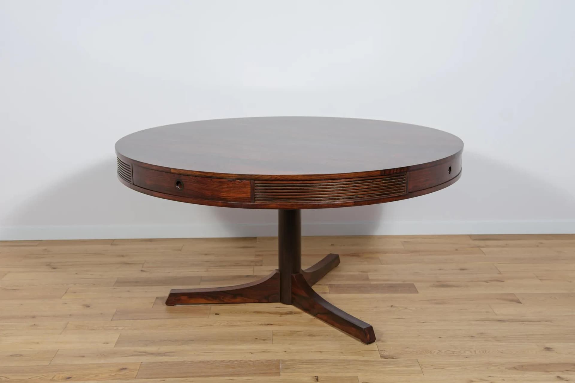 Table Drum, brown rosewood, by R. Heritage, United Kingdom, 1950s. - 74481