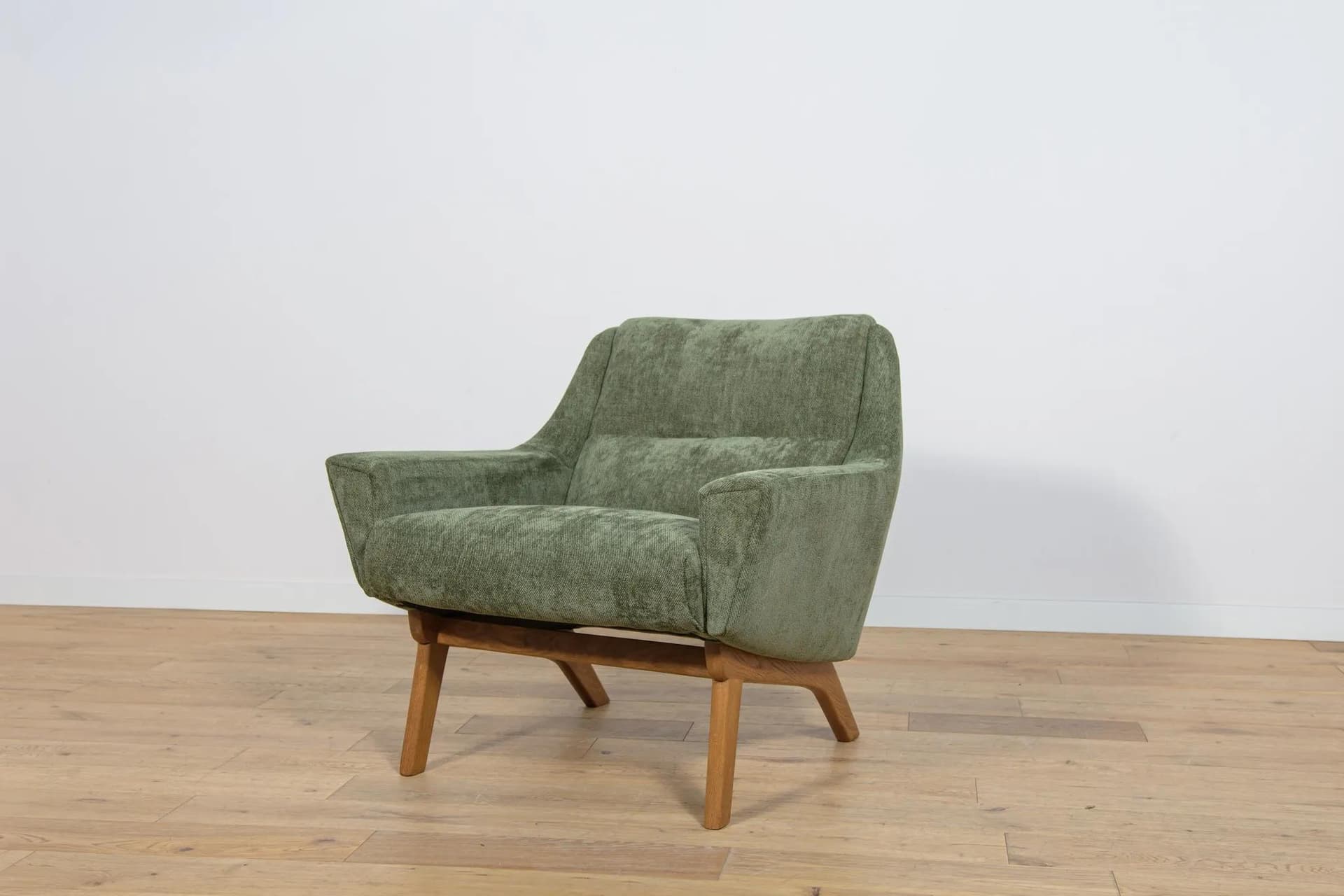 Armchair, olive green, oak, Denmark, 1960s. - 74438