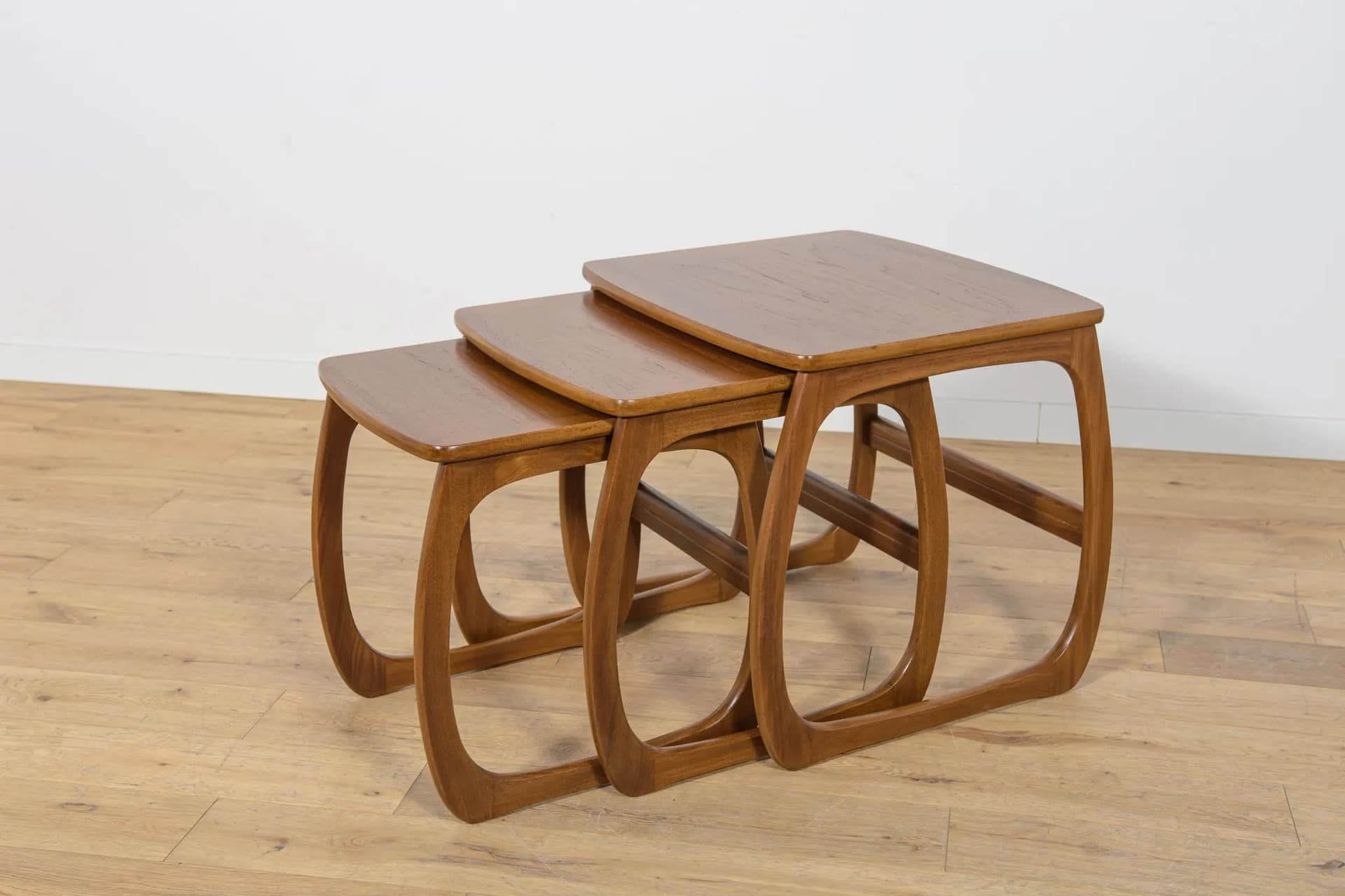 Komplet trzech stolików, brązowy, teak, Parker Knoll, Wielka Brytania, lata 60. - 74371