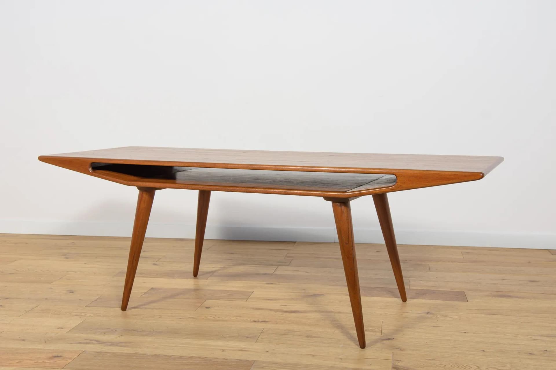 Stolik kawowy model 100, teak brązowy, Omann Jun, Dania, lata 50. - 74236