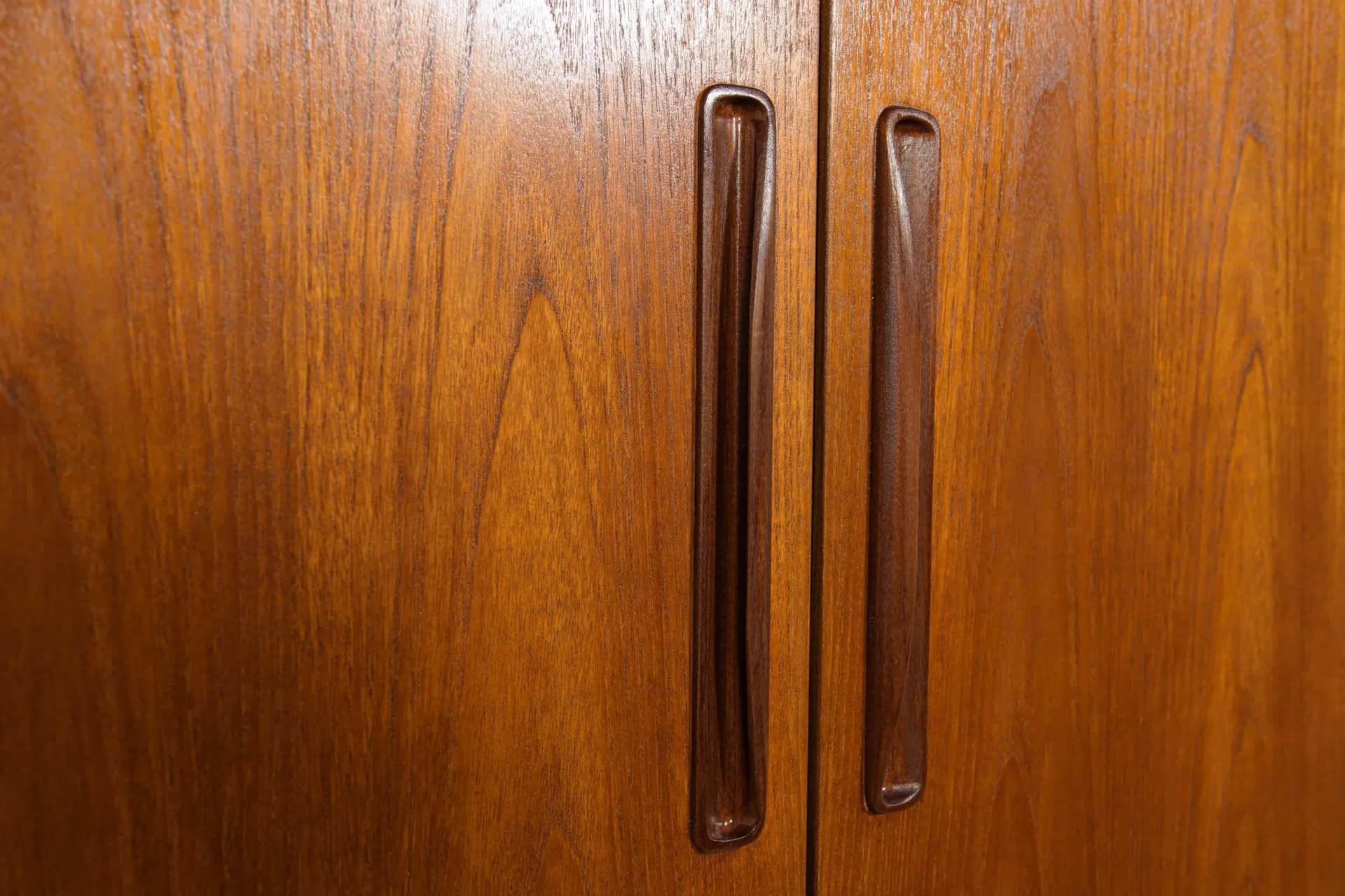 Szafa dwudrzwiowa, teak brązowy, G-Plan, Wielka Brytania, lata 60. - 75142