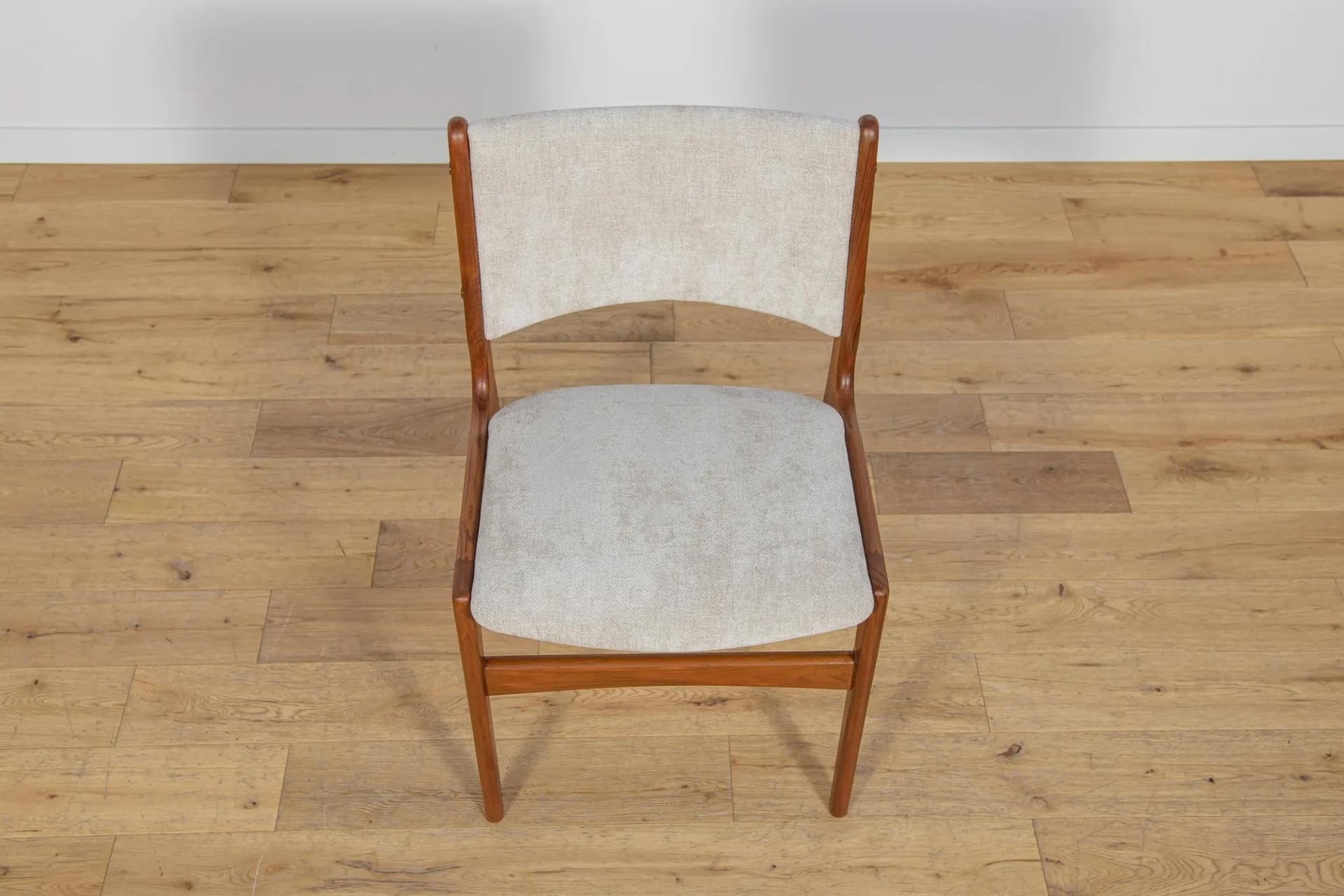Set of six chairs, light brown teak, by J. Andersen, Denmark, 1960s. - 75365