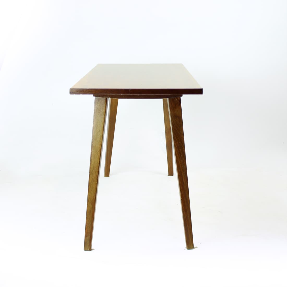 Coffee table, walnut, Czechoslovakia, 1960s. - 91442