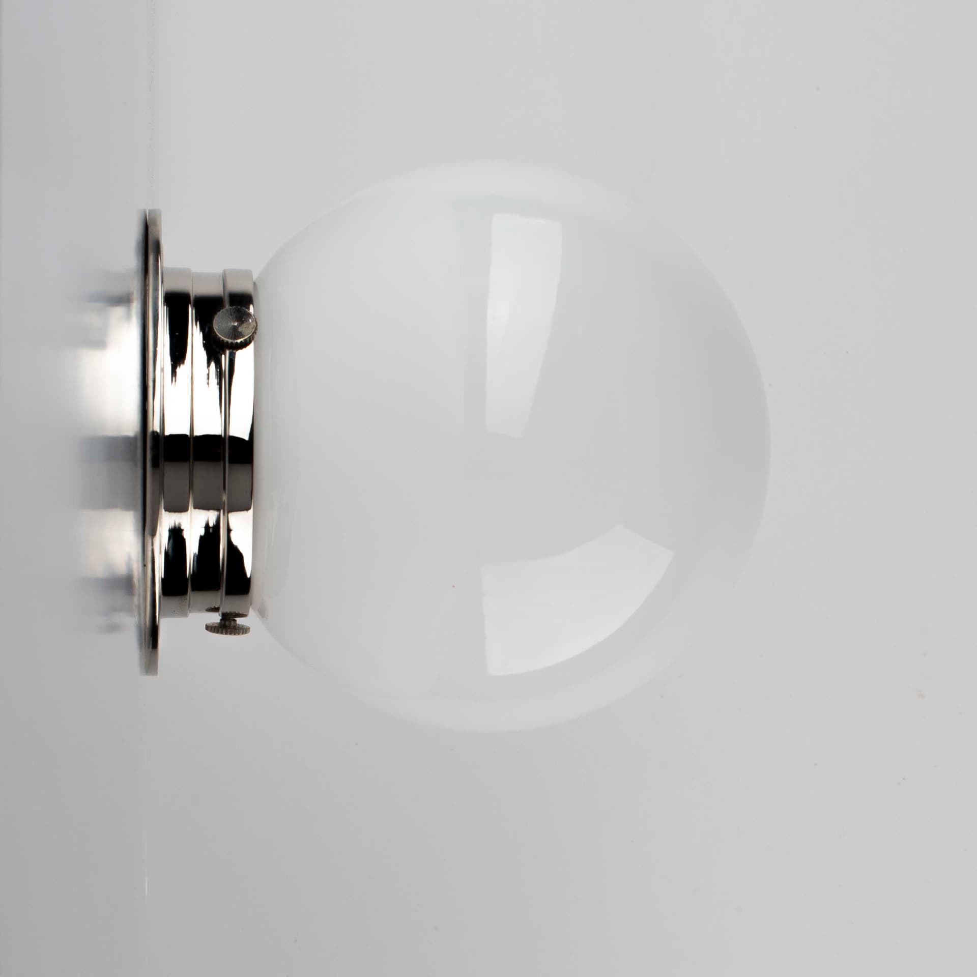 Kinkiet Polaris szło opalowe, nikiel, Embassy Interiors - 76048