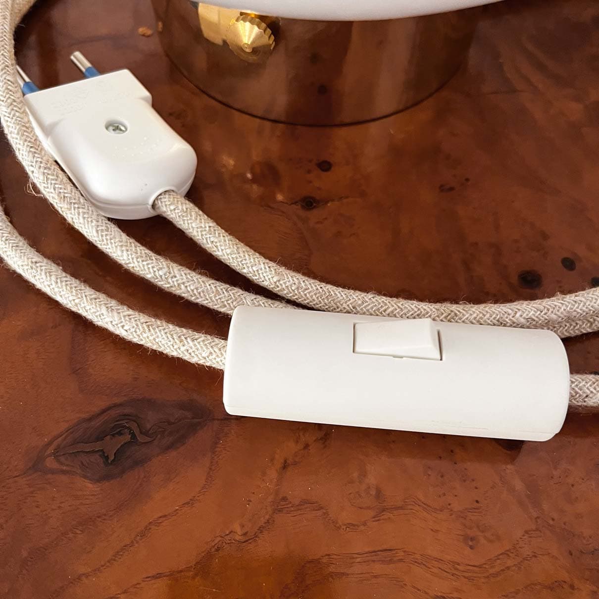 Lampa stołowa Bibe szło, mosiądz, Embassy Interiors - 76235