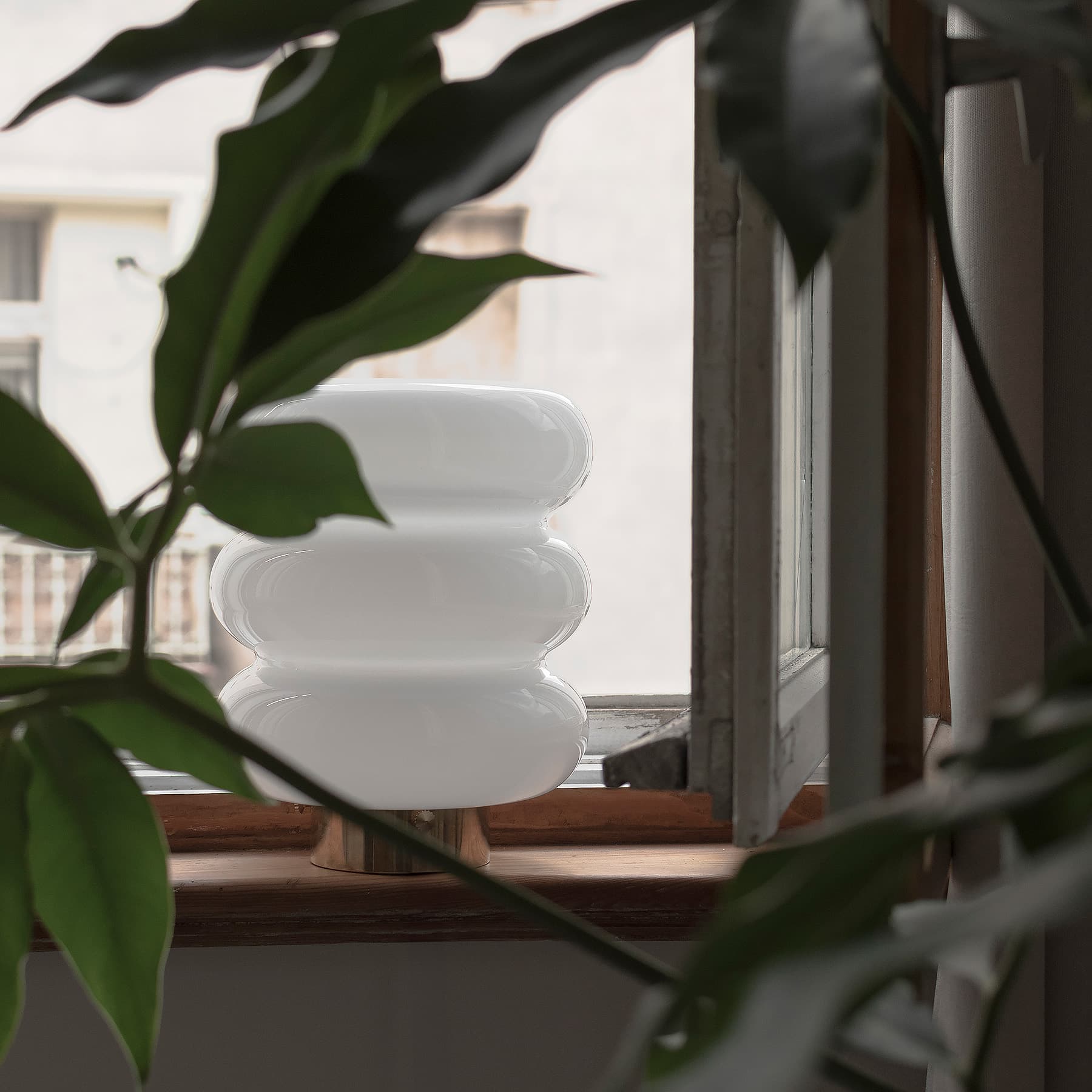 Lampa stołowa Bibe szło, mosiądz, Embassy Interiors - 76239