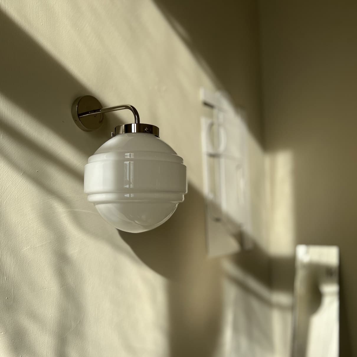 Kinkiet Saturn szkło, nikiel, Embassy Interiors - 76214