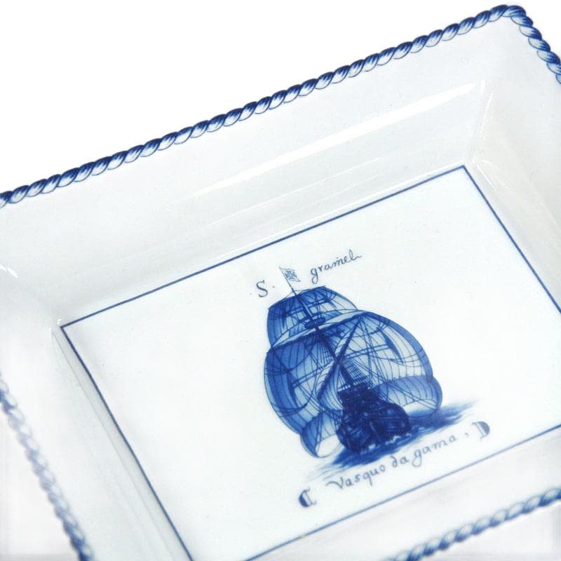 Biała porcelanowa paterka, Vista Alegre, Portugalia, lata 80. - 6331