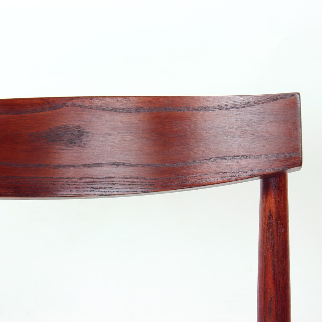 Zestaw czterech krzeseł, dąb brązowy, TON, Czechosłowacja, lata 60. - 90888