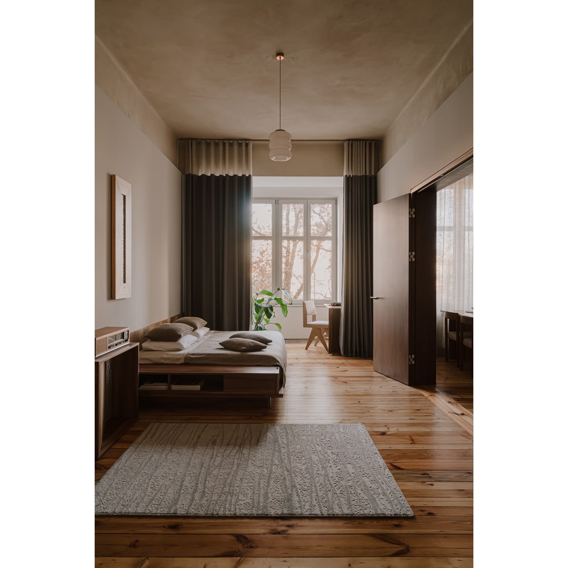 Lampa wisząca Bibe szkło, mosiądz, Embassy Interiors - 77334