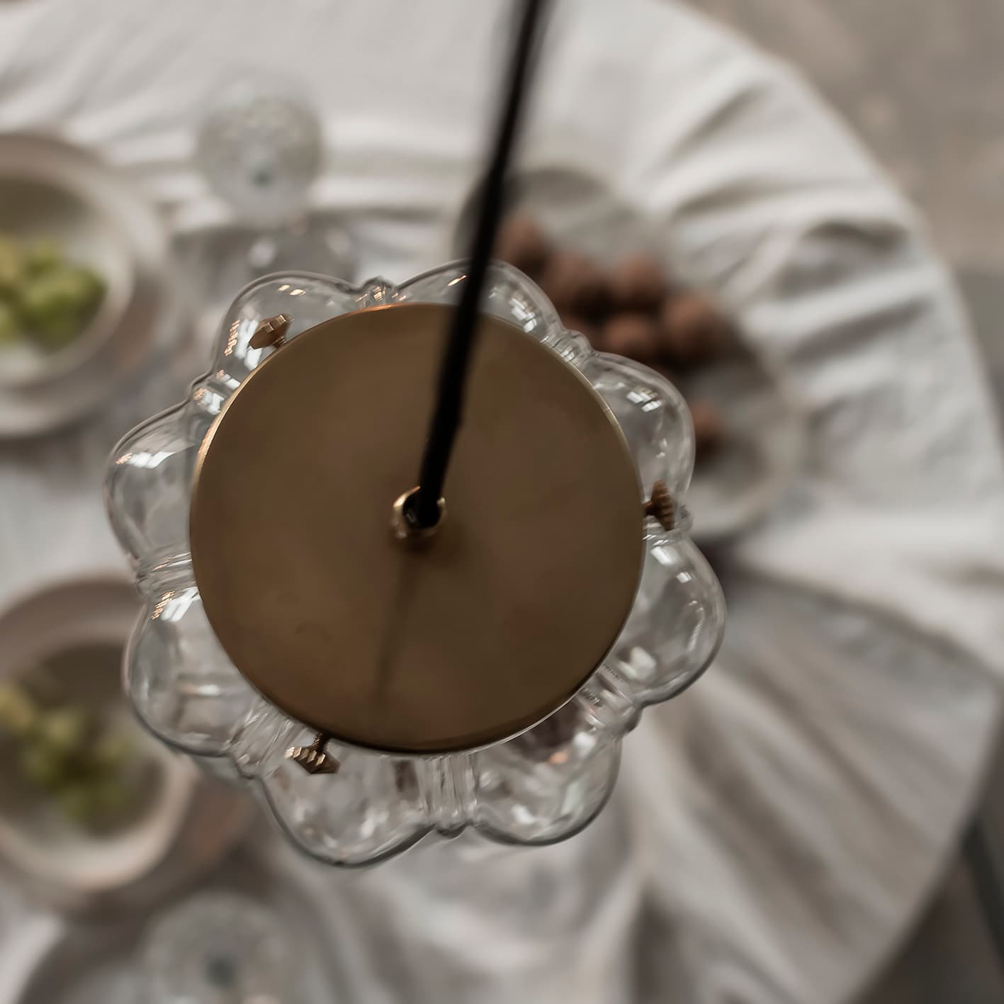 Lampa wisząca Deco szkło jasne, mosiądz, Embassy Interiors - 77308