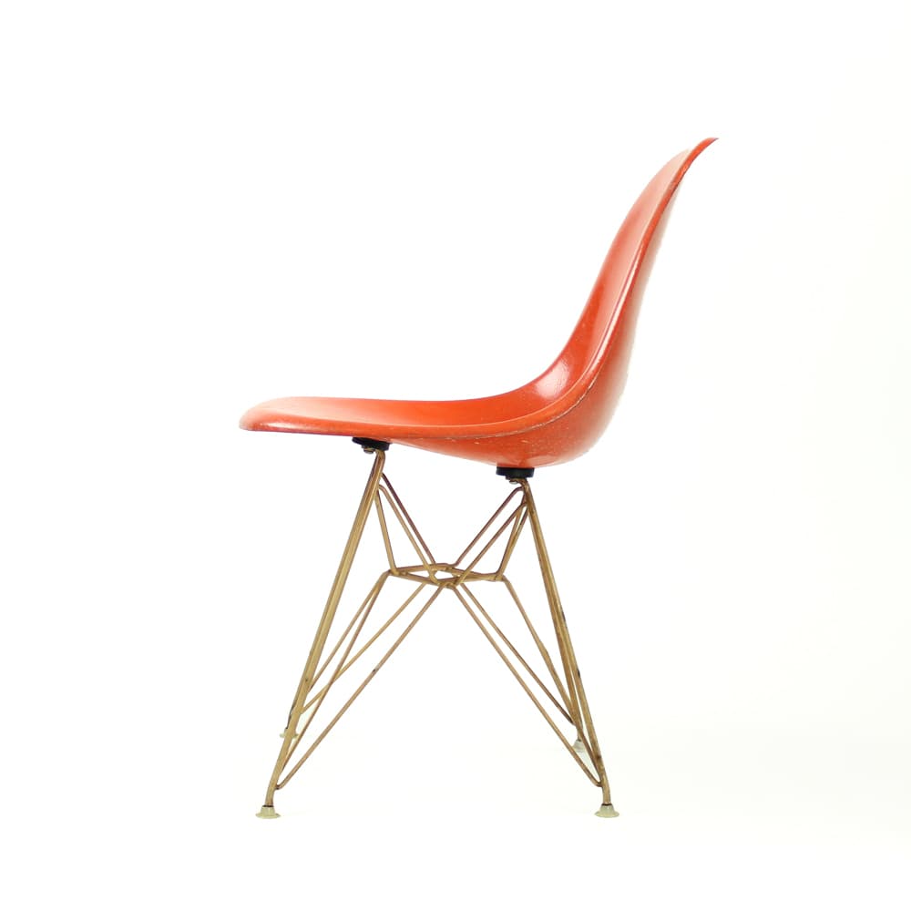 Krzesło, pomarańczowy plastik, proj. C. & R. Eames, Herman Miller, USA, lata 60. - 90952