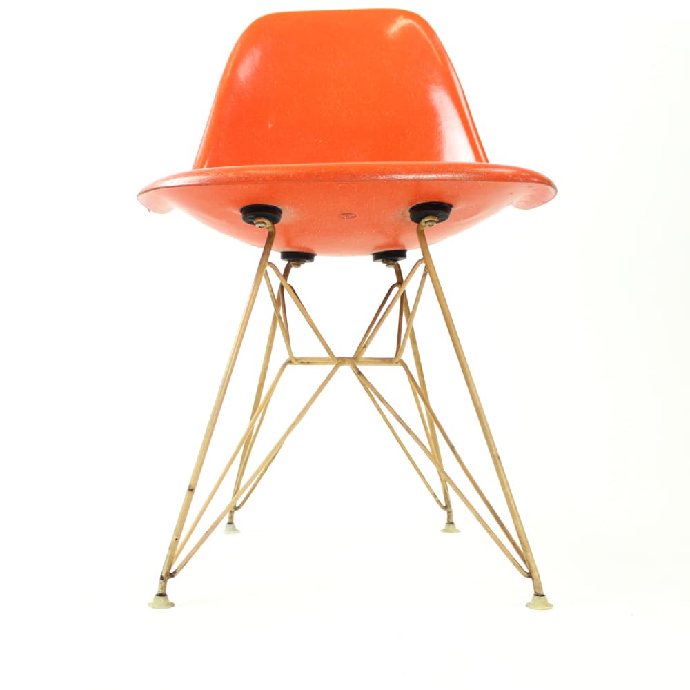 Krzesło, pomarańczowy plastik, proj. C. & R. Eames, Herman Miller, USA, lata 60. - 90954