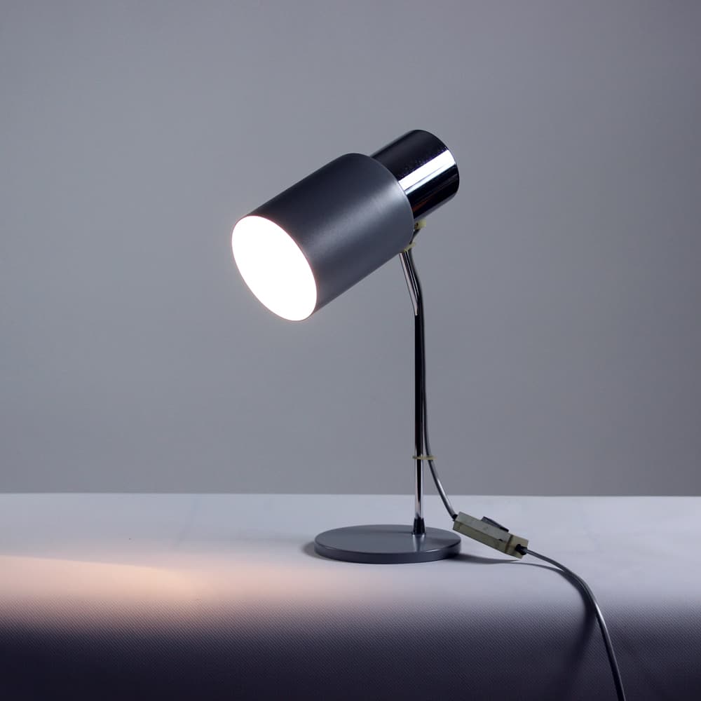 Lampa stołowa, szara chrom, metal, proj. J. Hurka, Czechosłowacja, lata 60. - 90962