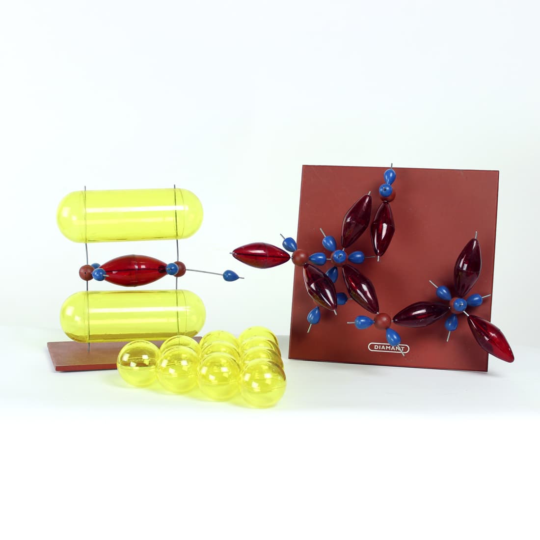 Model cząsteczki diamentu, multikolor, plastik, Czechosłowacja, lata 60. - 91112