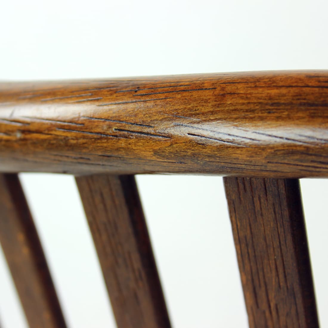 Zestaw czterech krzeseł jadalnianych, dąb ciemny, tapicerka szara, Jitona, Czechosłowacja, lata 60. - 91138