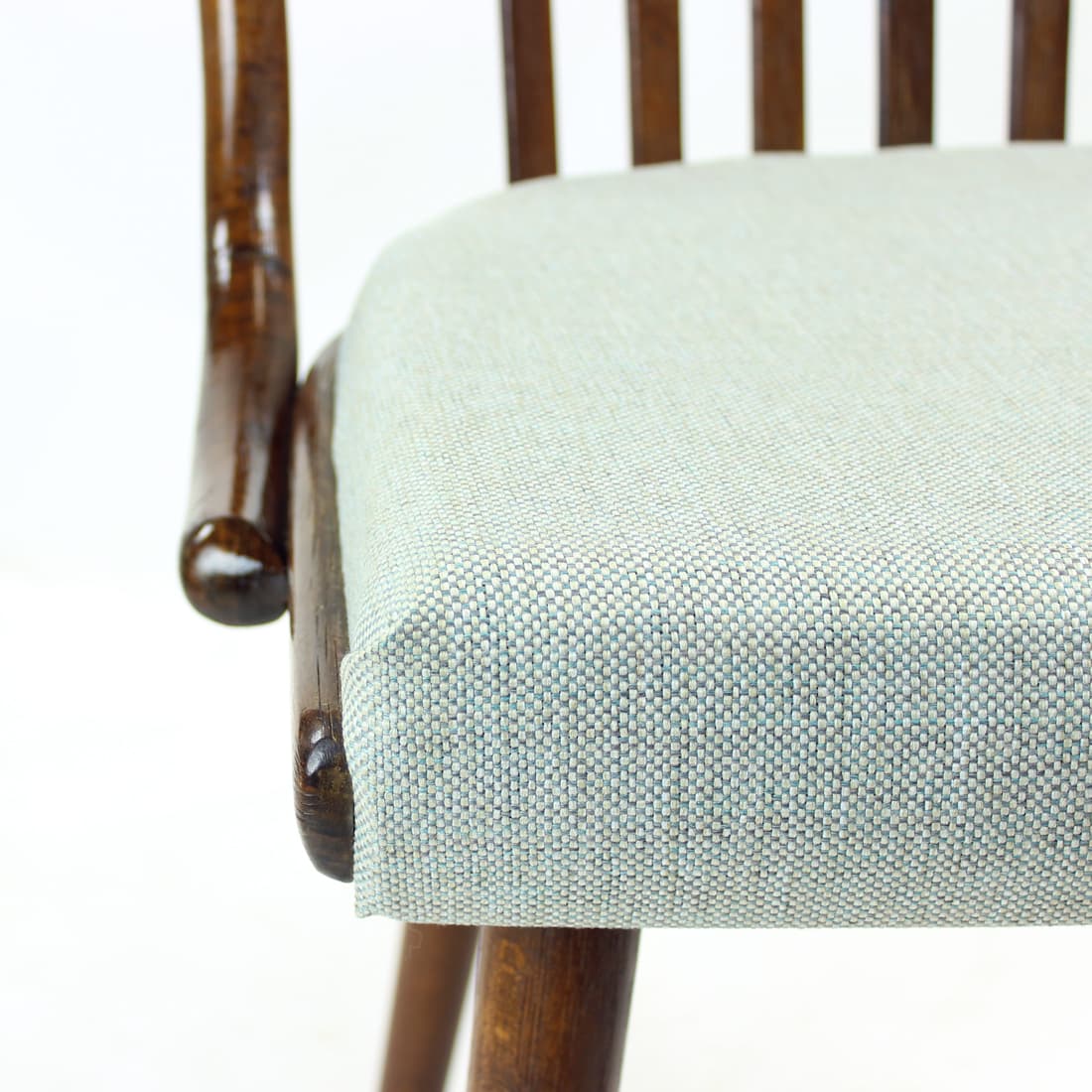 Zestaw czterech krzeseł jadalnianych, dąb ciemny, tapicerka szara, Jitona, Czechosłowacja, lata 60. - 91131