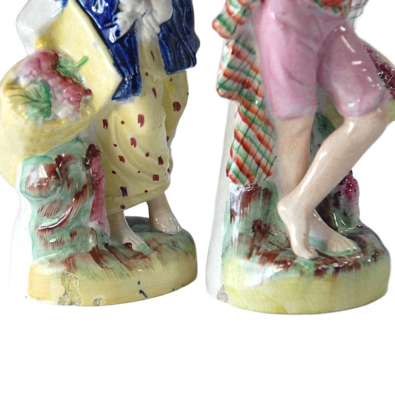 Wielobarwne figurki kominkowe z ceramiki, Staffordshire, Anglia, XIX w. - 6283