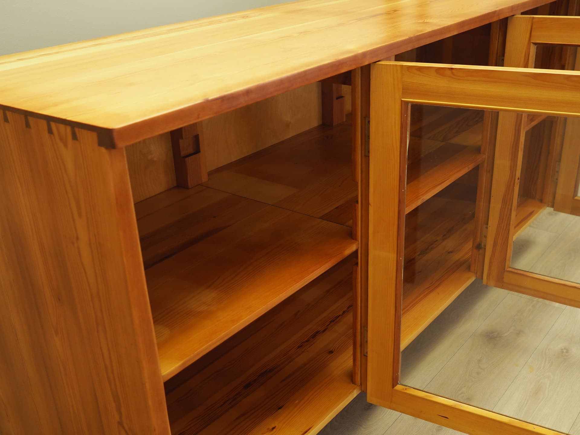 Display cabinet, light brown pine, glass, Denmark, 1980s. - 79045