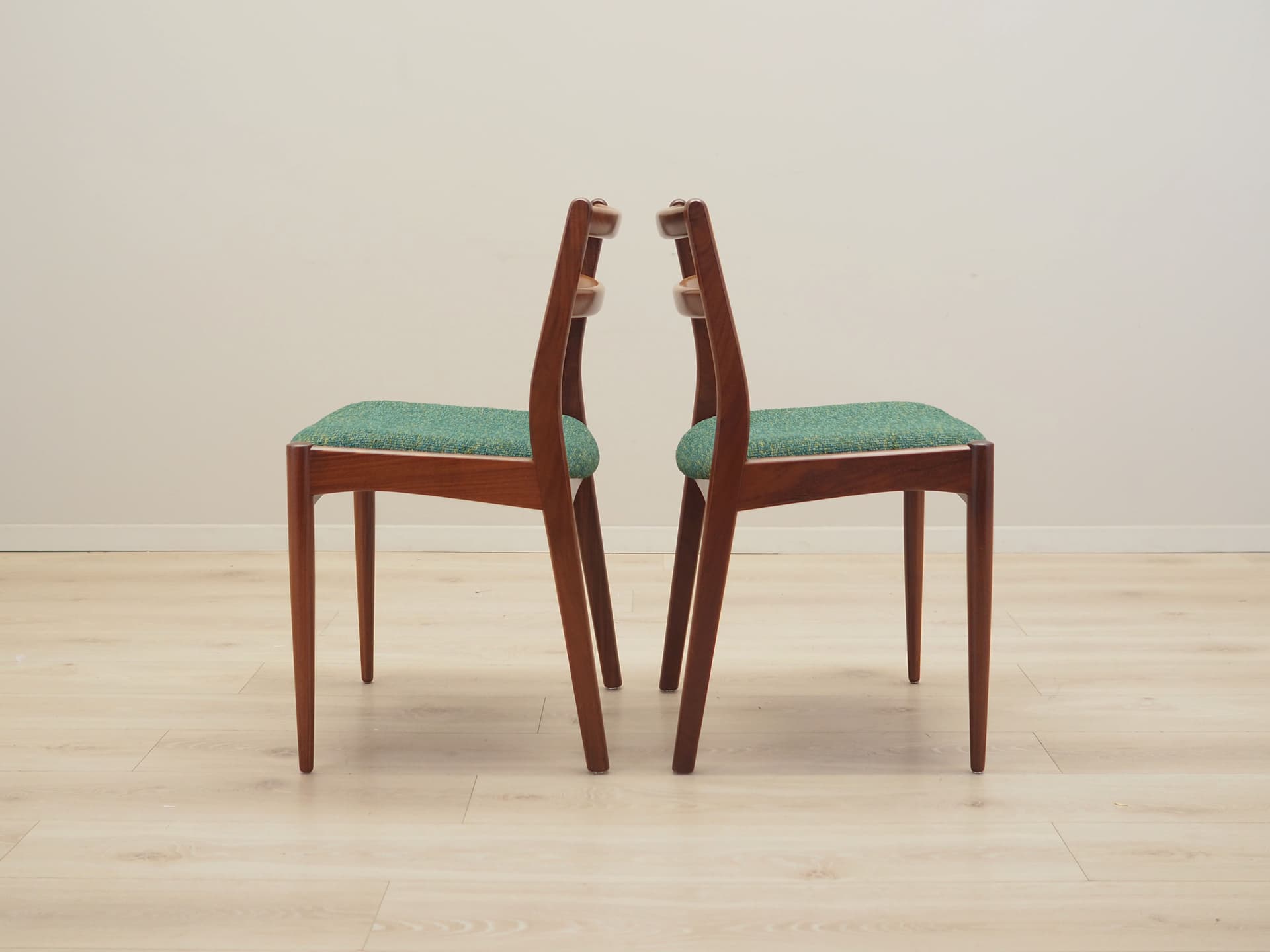 Komplet dwóch krzeseł, morsko-zielony, teak, Dania, lata 70. - 81119