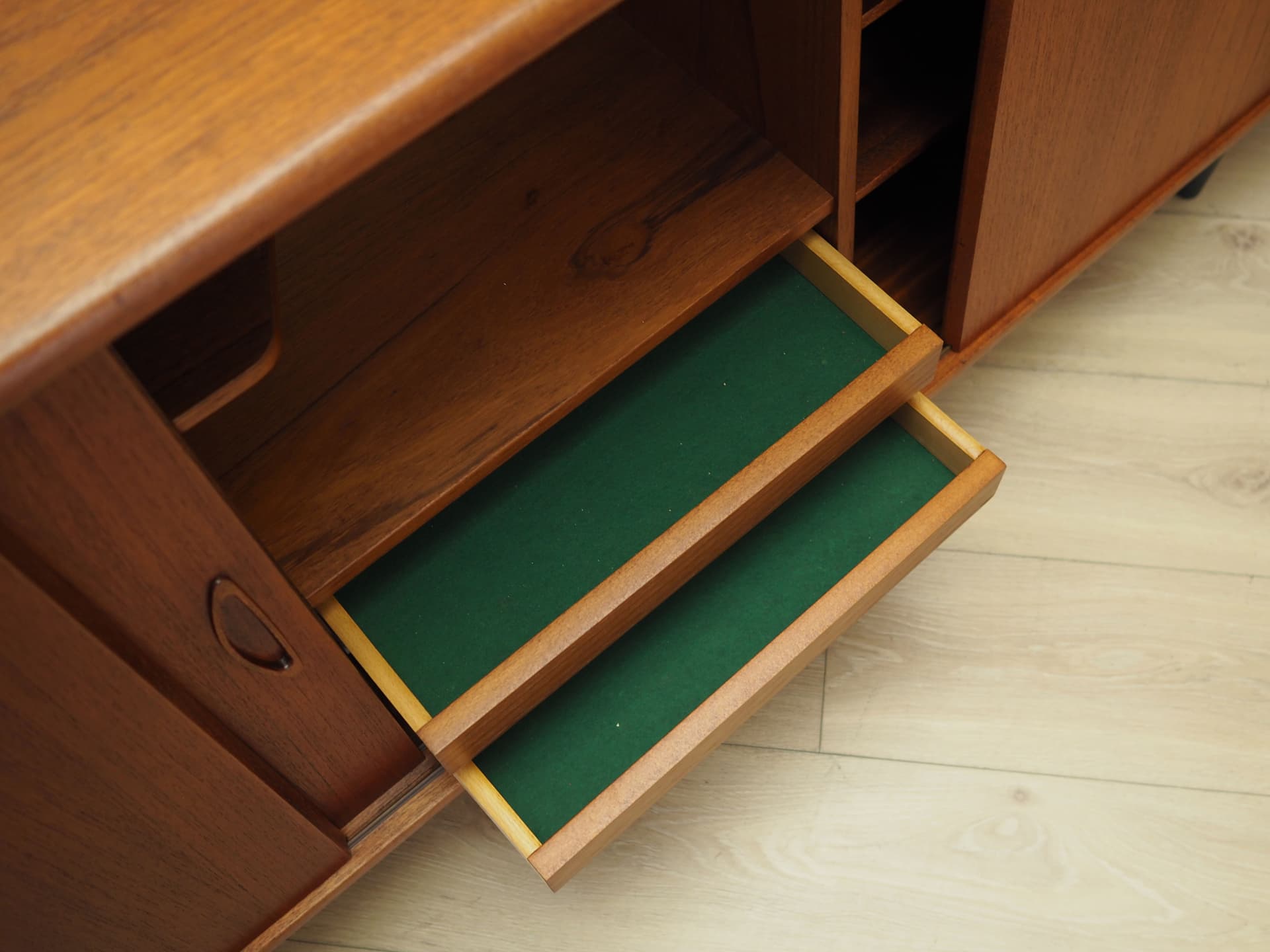 Sideboard, brązowy, teak, Dania, lata 70. - 81425