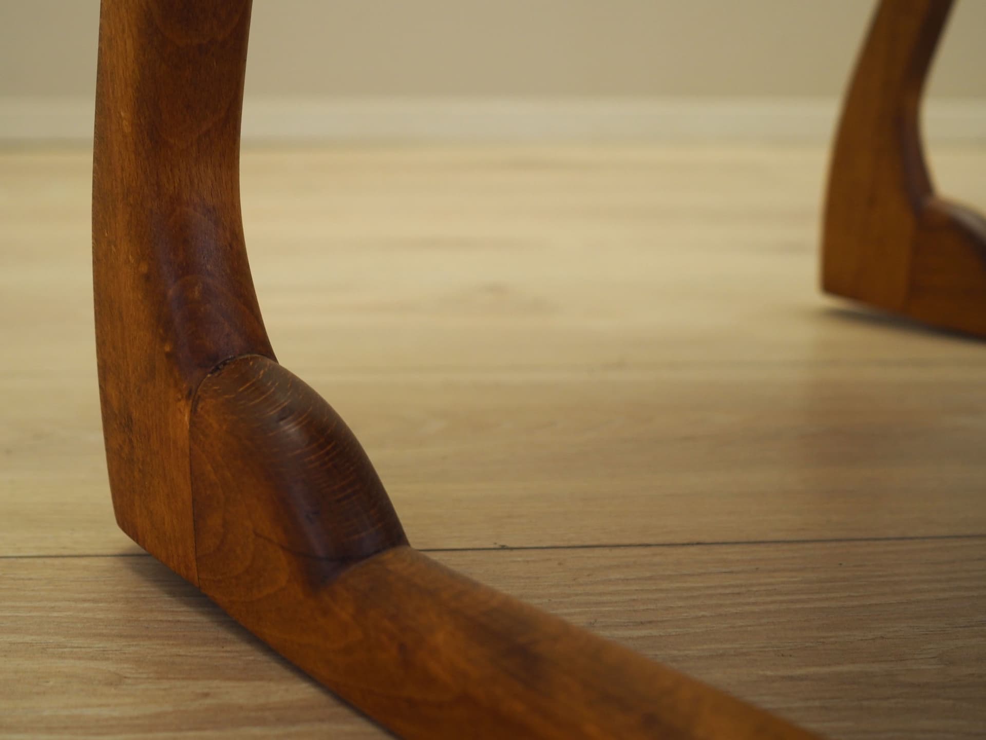 Komplet czterech krzeseł, velvet granatowy, buk, Dania, lata 50. - 81499